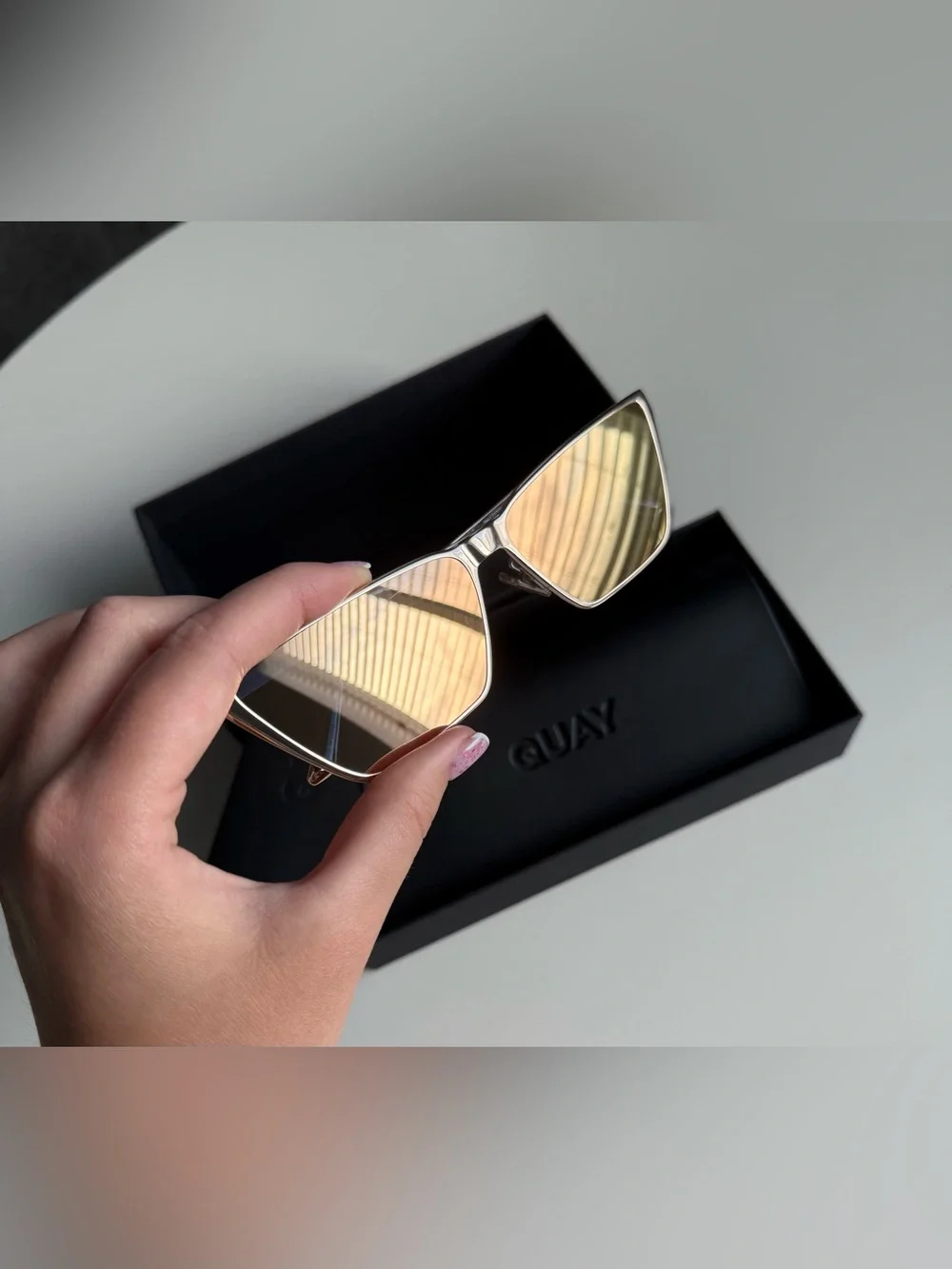 NEW Quay Australia Bad Habit Adorned Sunglasses Gold